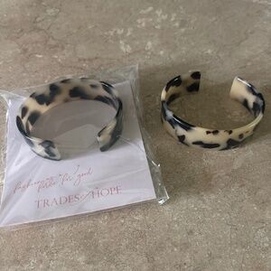 Cuff Bracelet with tortoiseshell design